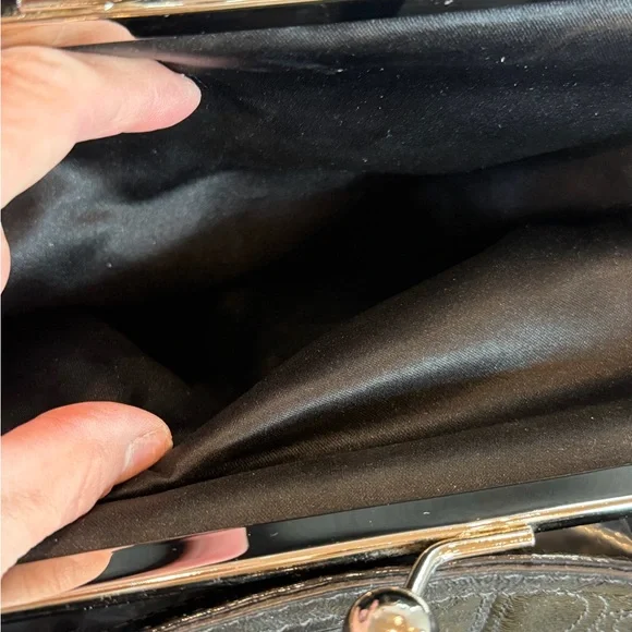 Coach F19215 Black Patent Leather Signature C Kisslock Carryall - Picture 10 of 14